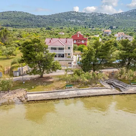 Beautiful In * Mrljane