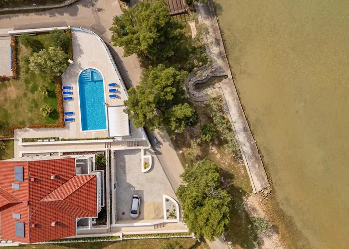 Beautiful In * Mrljane