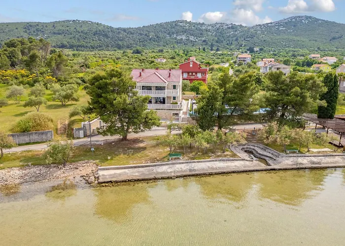 Beautiful In * Mrljane