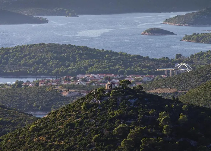 Beautiful In * Mrljane